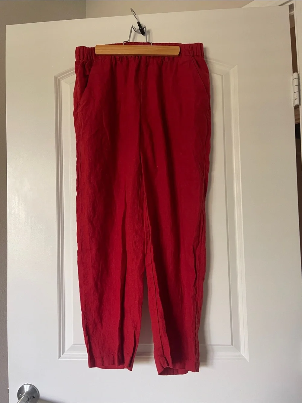 Quince Women’s Crimson Elastic- linen pants